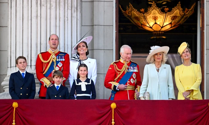 Printul George, Printul William, Printul Louis, Printesa Kate, Printesa Charlotte, Regele Charles, Regina Camilla si Ducesa Sophie la Trooping the Colour 2024   profimedia 0881838195 jpg