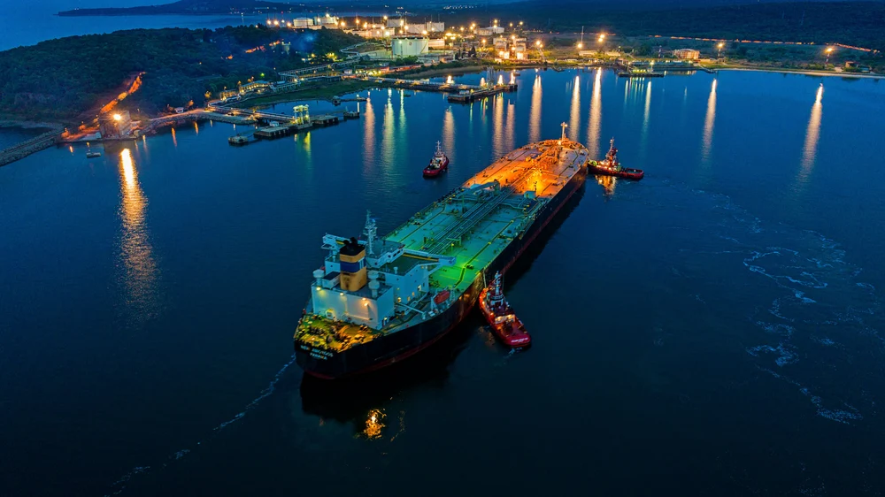 De unde importă România motorină și cum s-a reconfigurat traseul petrolului rusesc