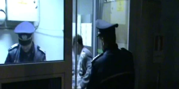  Paznicii prinşi cu nereguli au fost atenţionaţi de poliţişti