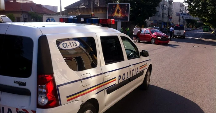 Accident în Constanţa cu motocicletă şi maşină