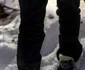 Turistul care folosea pungi drept parazăpezi/FOTO: Salvamont Zărnești