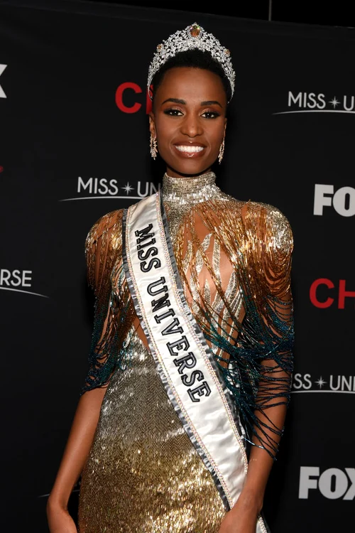 Câștigătoarea Miss Universe 2019 are 26 de ani