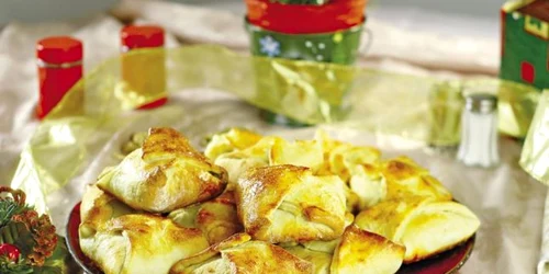 Plăcintă cu varză FOTO Practic in bucatarie