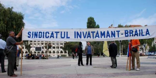 Profesorii brăileni sunt solidari cu colegii din Bucureşti