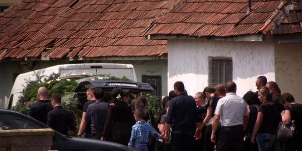 inmormantare criminal spania 1