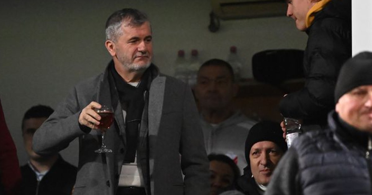 Valeriu Iftime, alcool pe stadionul din Botoșani