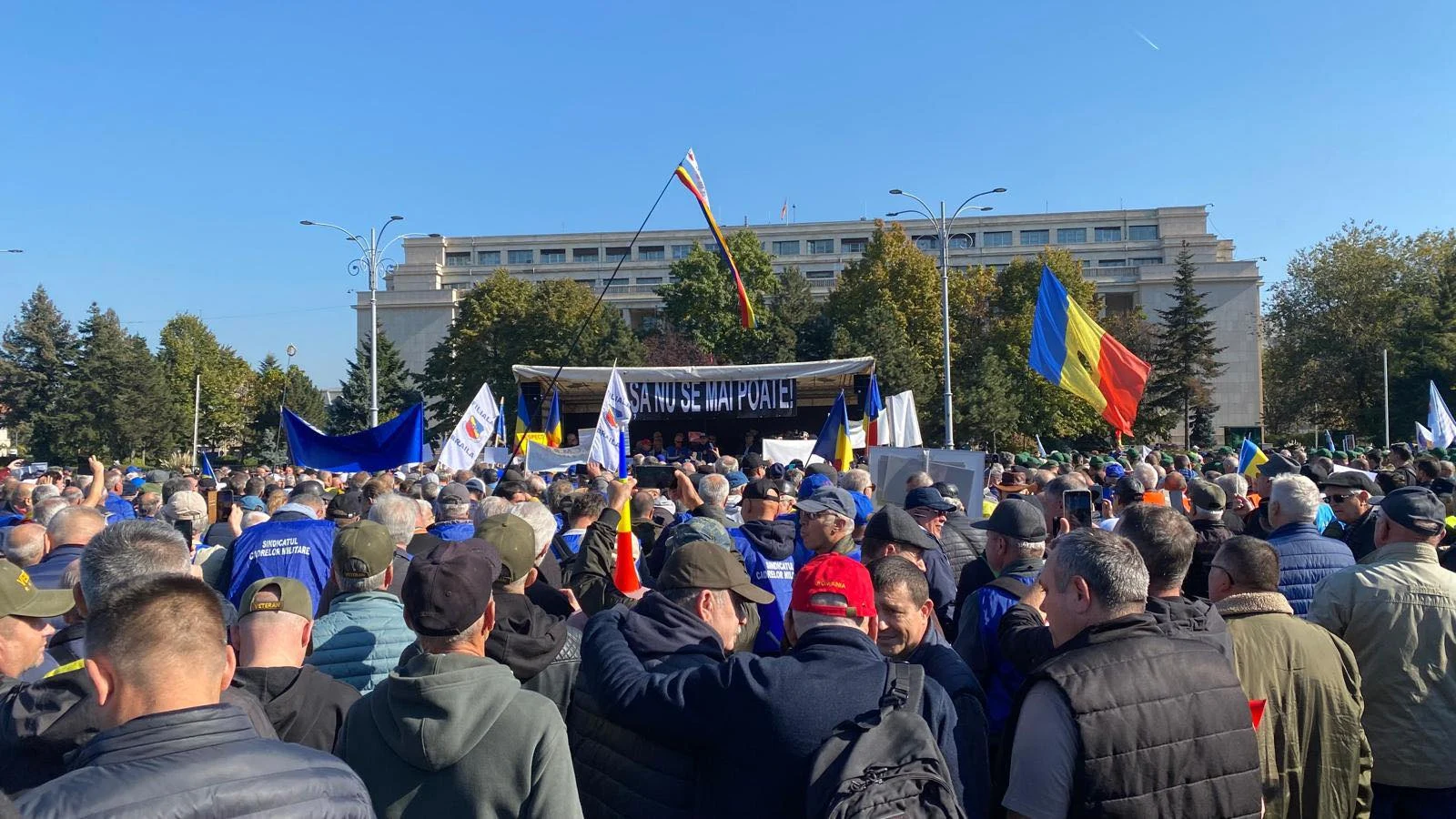 Protest masiv în Piața Victoriei: peste 10.000 de sindicaliști, așteptați în stradă