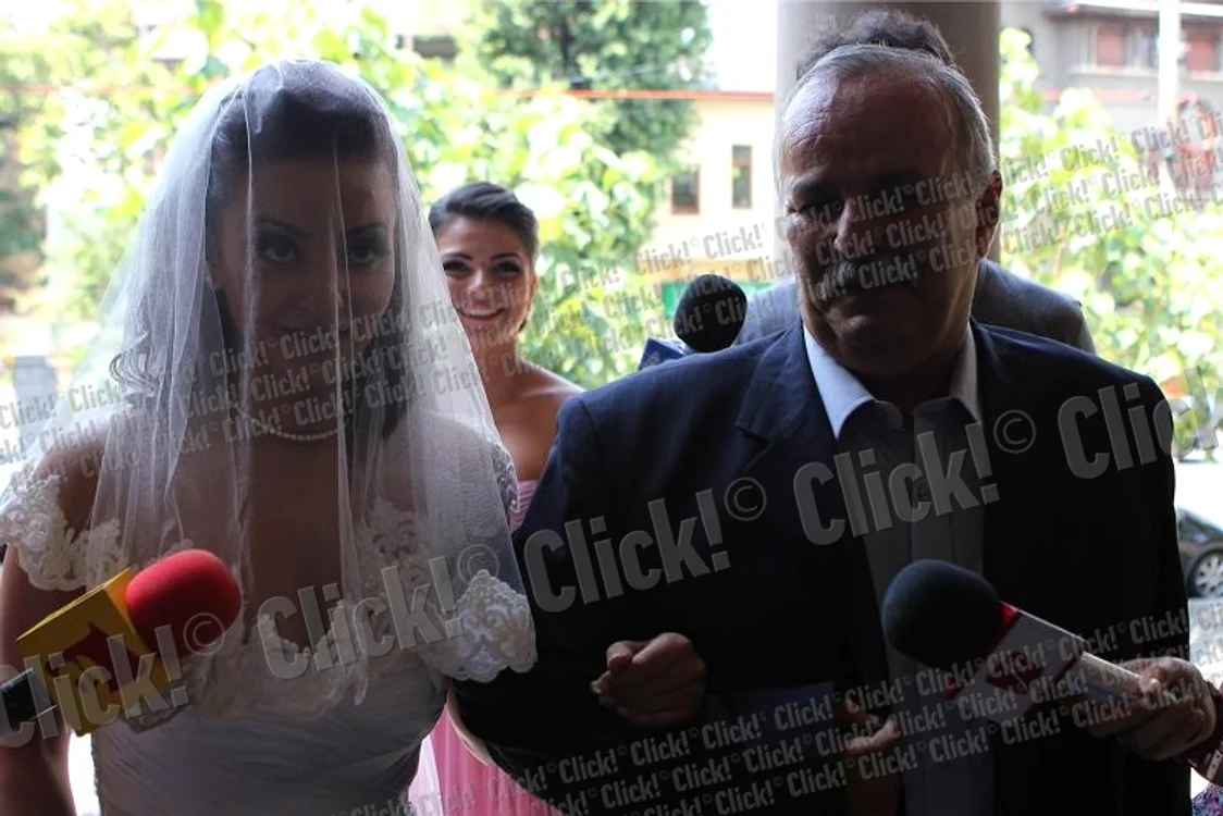 Giulia şi Vlad sunt părinţii unei fetiţe de 2 luni