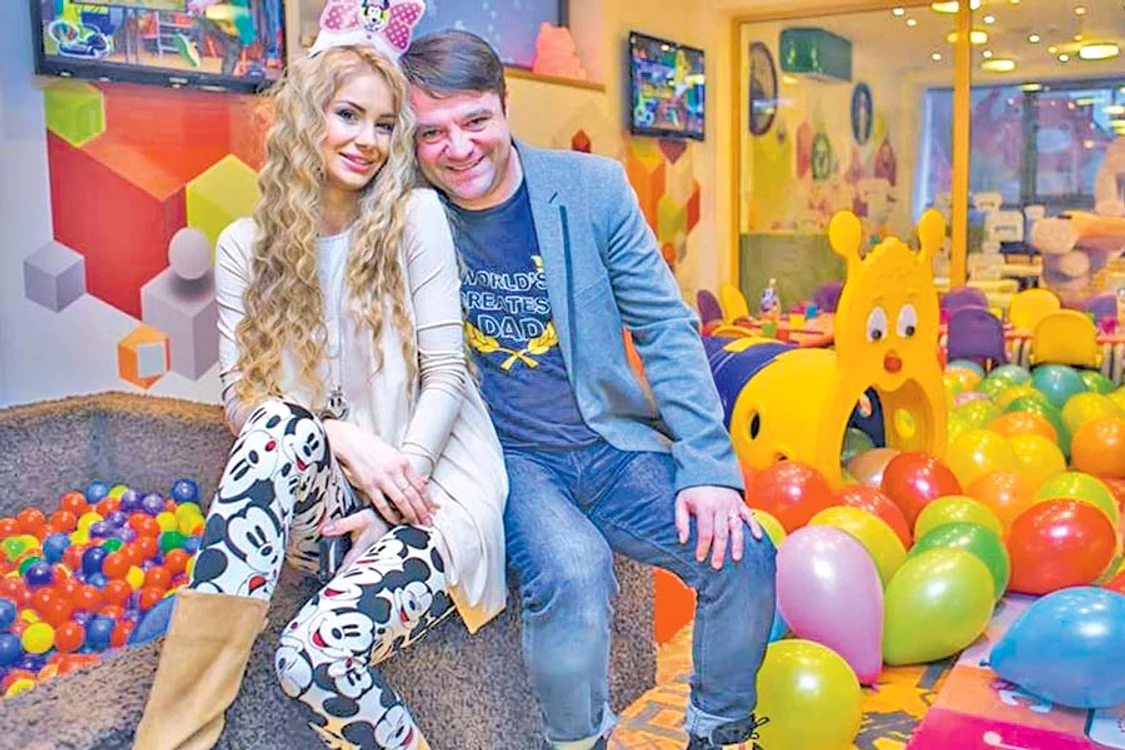 Graţiela şi Armin  au fost în centrul  atenţiei la chef (Fotografii: Ambasad’Or Play)