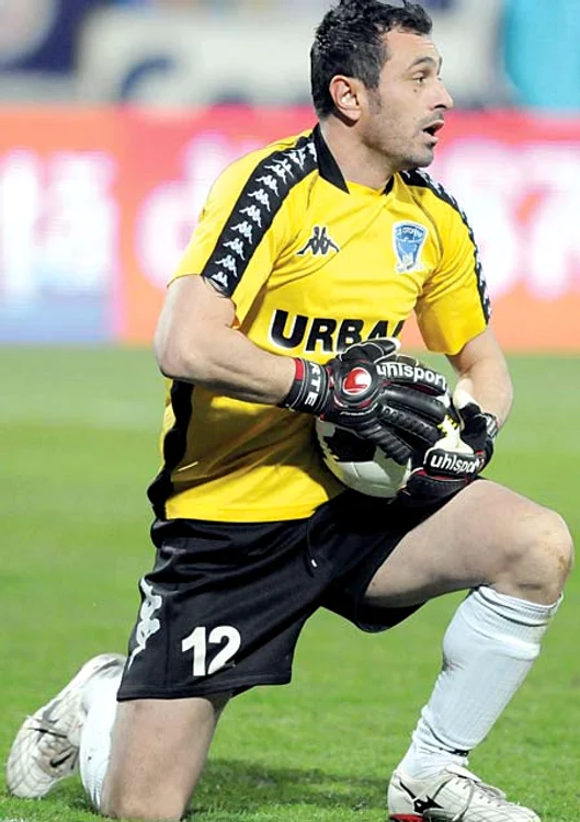 Cristi Munteanu a  renunţat la cariera  de sportiv profesionist  şi acum câştigă  bani din modă