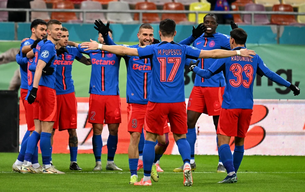 5 jucători, OUT de la FCSB | FOTO Profimedia 