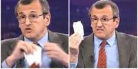 Politologul Cristian Preda si a rupt diploma de doctorat in direct la digi24. FOTO: captură video Digi24