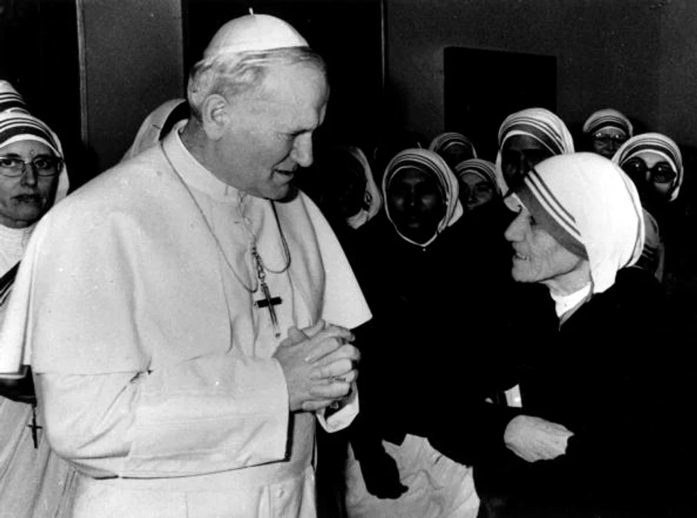 Papa și Maica Terasa FOTO: ARHIVĂ
