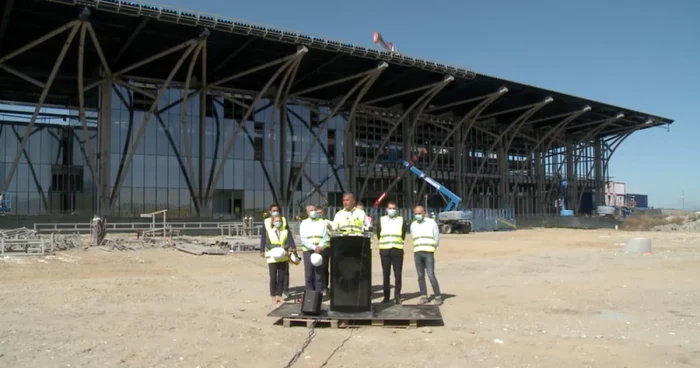 Aeroportul de la Braşov ar putea fi independent energetic FOTO Ioan Buciumar