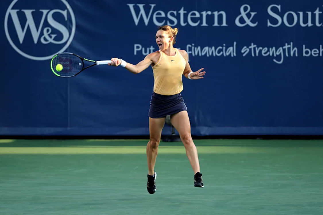 
    Simona Halep a fost învinsă în optimi la CincinnatiFoto: Getty  
