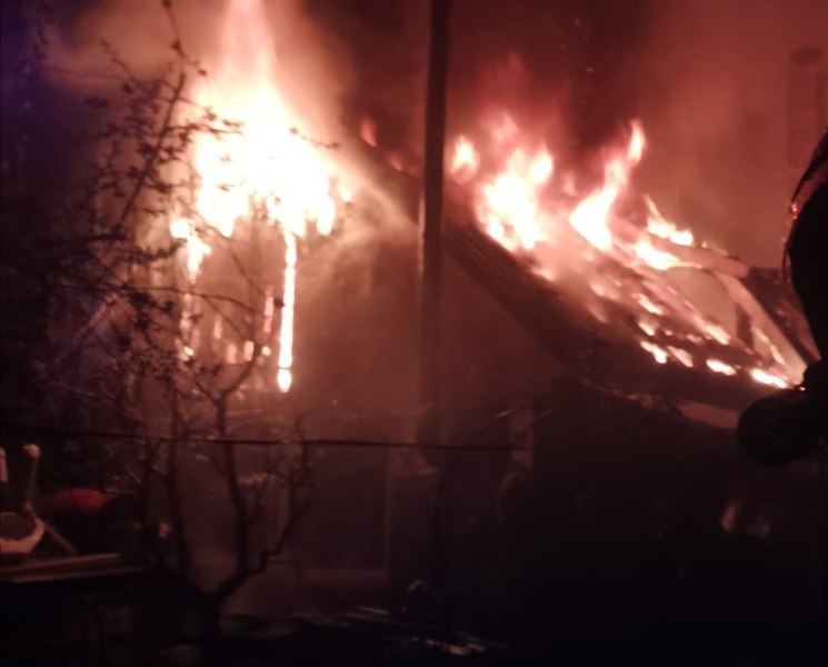 Colectiv de Iraq: Numărul morților din incendiul din Irak ajunge la 100