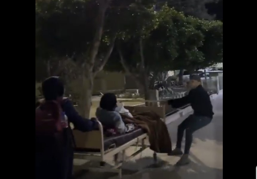 Un spital din Gaza a fost lovit două rachete israeliene, acuză Apărarea civilă palestiniană. Imagini cu evacuarea pacienților