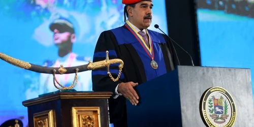 Nicolas Maduro primește un titlu onorific de doctor în securitate naționala FOTO profimedia jpg