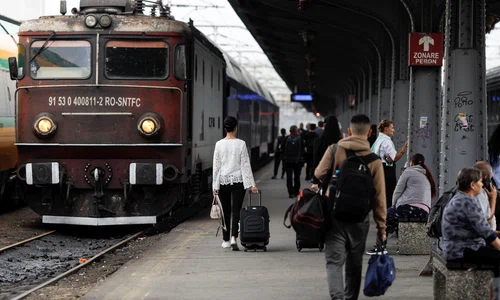 Trenurile din Gara de Nord ai avut mari întârzieri FOTO Inquam Photos Octav Ganea jpg