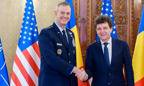 Alexus G  Grynkewich și Nicușor Dan foto presidency ro png