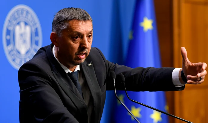 Ministrul Educației Daniel David anunță când se reiau orele FOTO: Mediafax