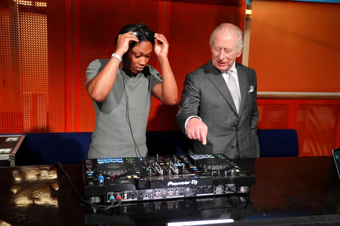 Regele Charles își etalează abilitățile de DJ, Profimedia (1) jpg