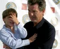 Pierce Brosnan a adoptat copiii soției după ce ea a murit.  sursa   Shutterstock
