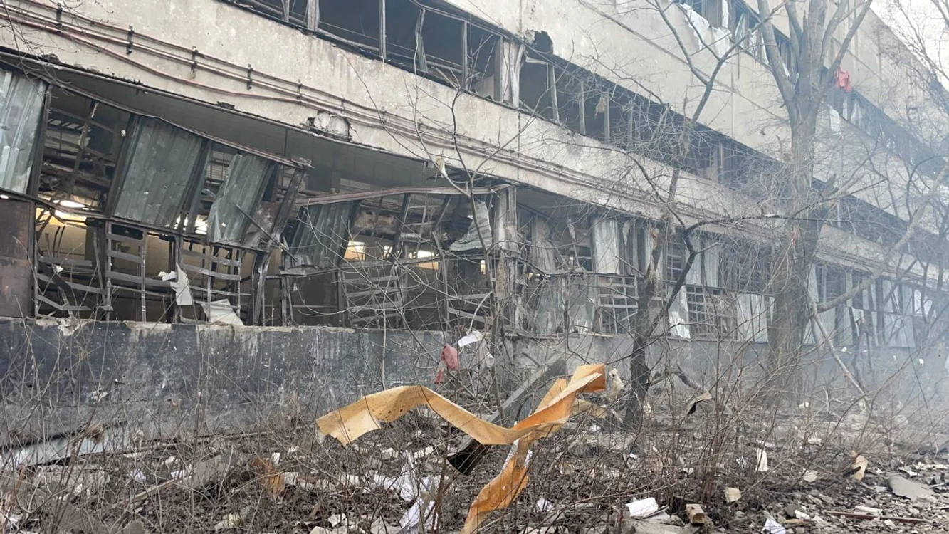 Consecințele loviturilor cu rachete în Kramatorsk. Foto: Nexta TV via Twitter