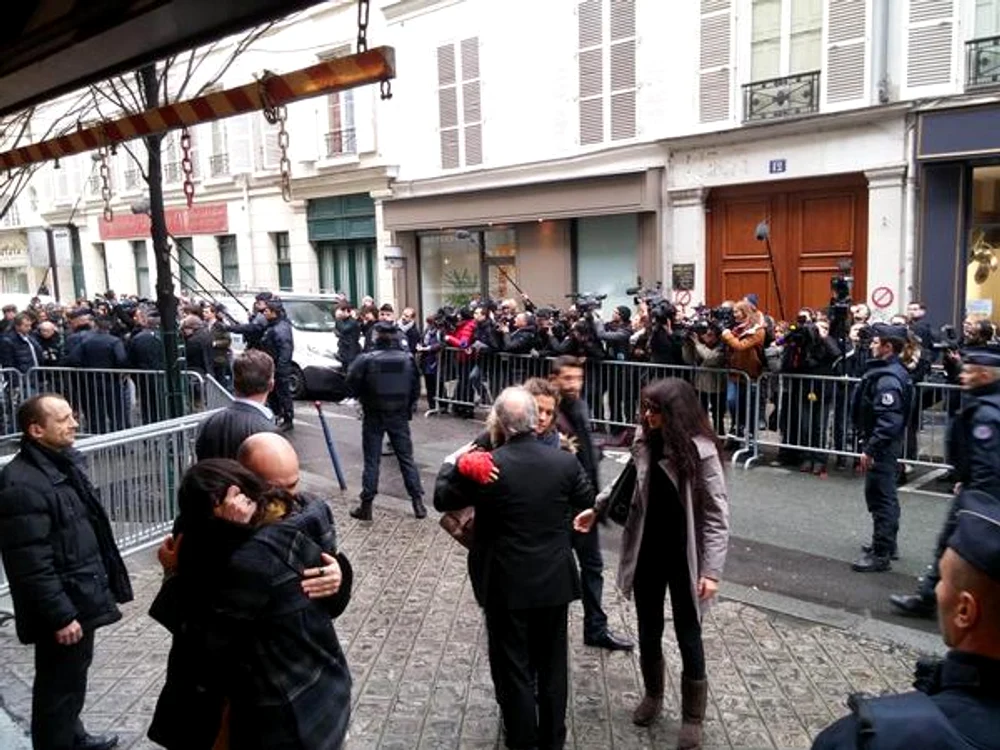 
    Se pare că atentatul de miercuri (7 ianuarie), de la sediul revistei „Charlie Hebdo”, este doar începutul unui jihad planetarFoto: Twitter  