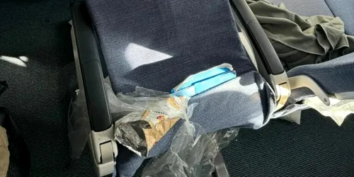 Zeci de pasageri au fost răniți, în timpul unor turbulențe puternice. FOTO Jacdec / X
