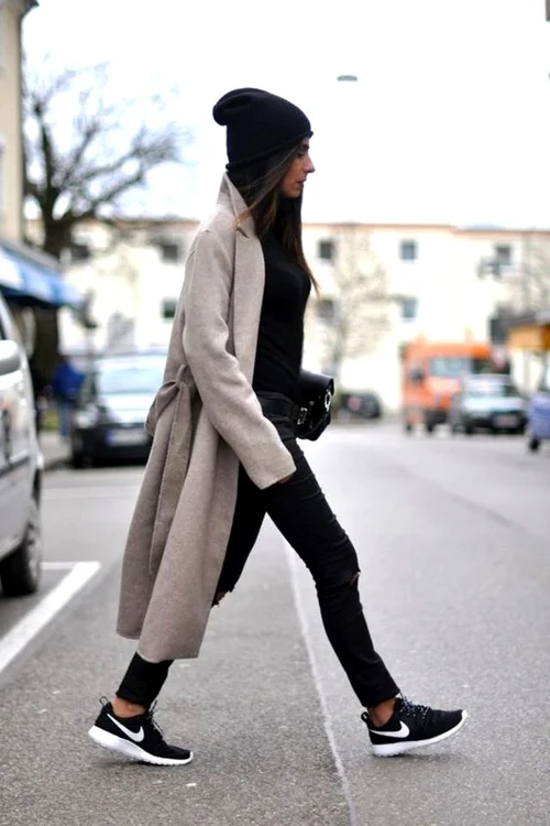 large Fustany Fashion Style Ideas What to Wear with Black Jeans Photos 16 jpg jpeg