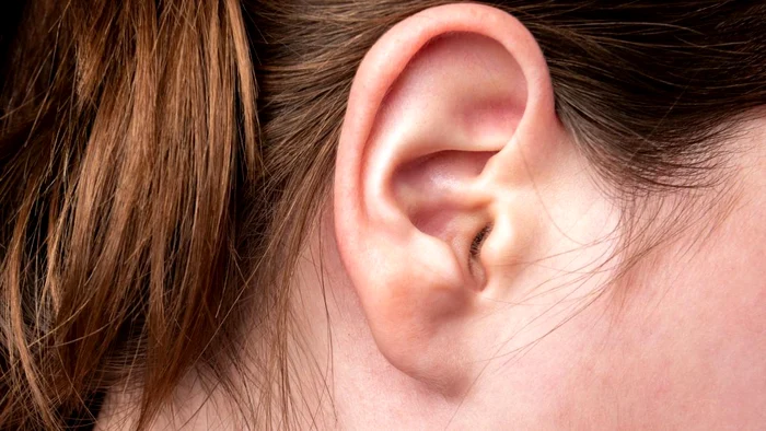 Care este motivul pentru care simțim uneori că ne ard urechile