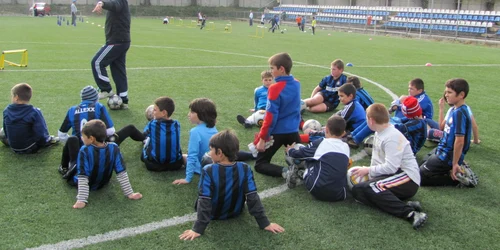 Copiii au făcut pregătire pe stadion cu antrenorii de la Inter
