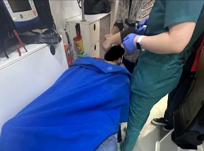Tînărul a ajuns în stare gravă la spital FOTO: FB