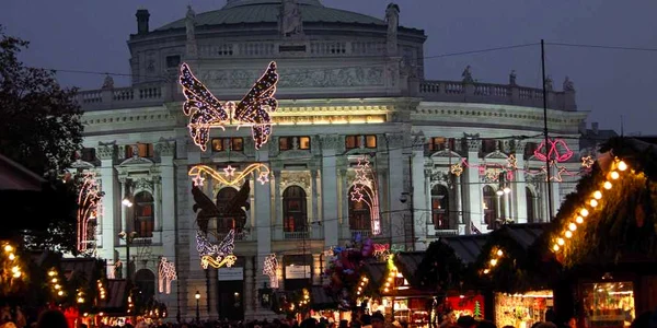 Viena iluminată de Sărbători