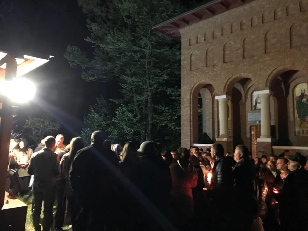 Slujba de Înviere la Biserica Sf. Gheorghe Vutcani