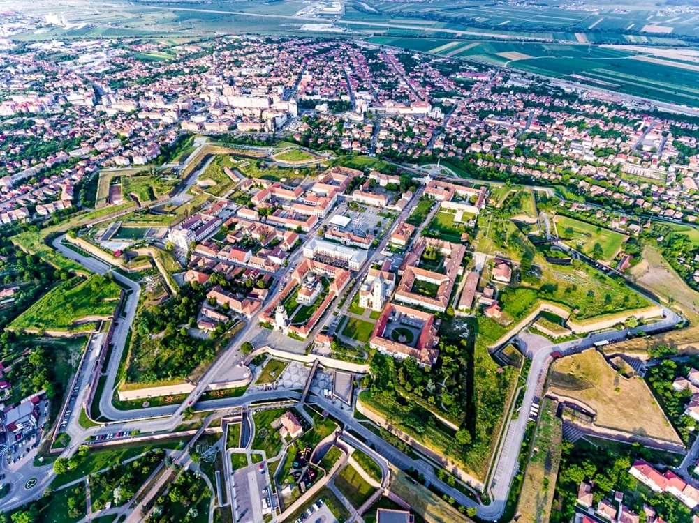 Vedere aeriană a municipiului Alba Iulia