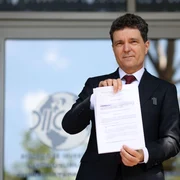 Nicușor Dan plangere 1 FOTO INQUAM 