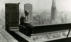 640px Empire State Building MET DP106404 jpg