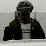 ELEV CUTIT jpg