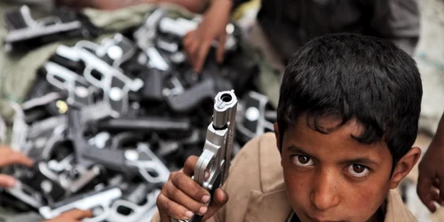 Copil razboi FOTO Shutterstock