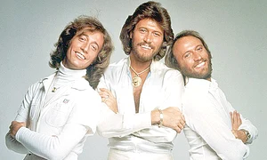 Robin, fratele geamăn  Maurice şi Barry în anii ’90 jpeg