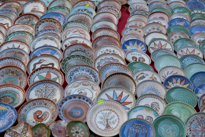 Târgurile de Paște din această perioadă includ obiecte lucrate manual. FOTO: N. Nemeș