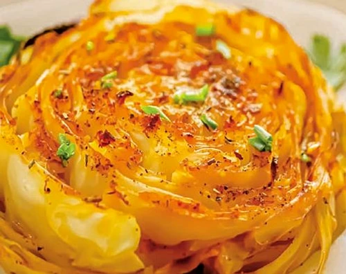 Oven-baked cabbage slices jpg