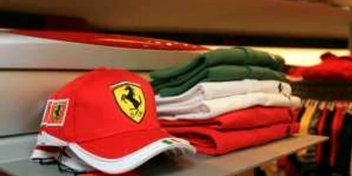 Ferrari Shop face reduceri de 50% la articolele din magazin cu ocazia Red Friday