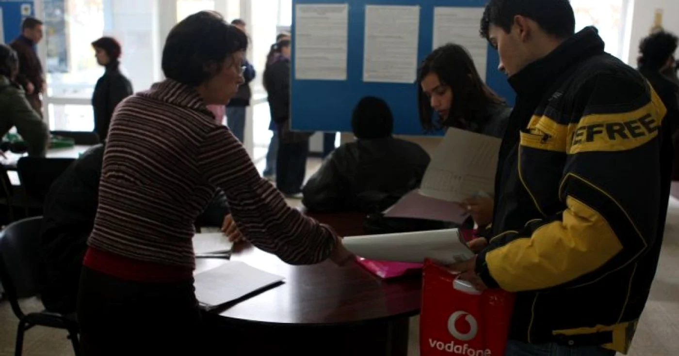 Angajatorul italian oferă un salariu minim, de 700 de euro