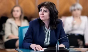 Monica Anisie a anunțat că ministerul Educaței va mai cumpăra încă 250 000 de dispozitive cu conexiune la internet în cadrul Programului „Școala de Acasă” jpeg