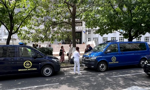 amenintare cu bomba la ploiesti jpg
