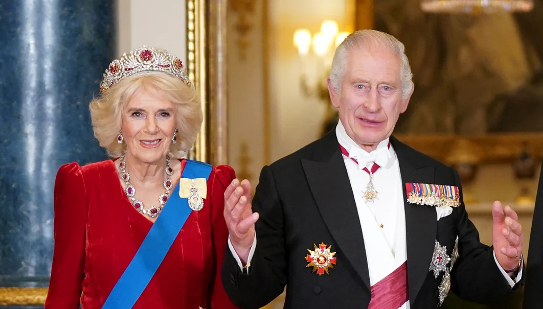 Porecla primită de Regina Camilla de la copiii ei / Foto: Arhiva Click!