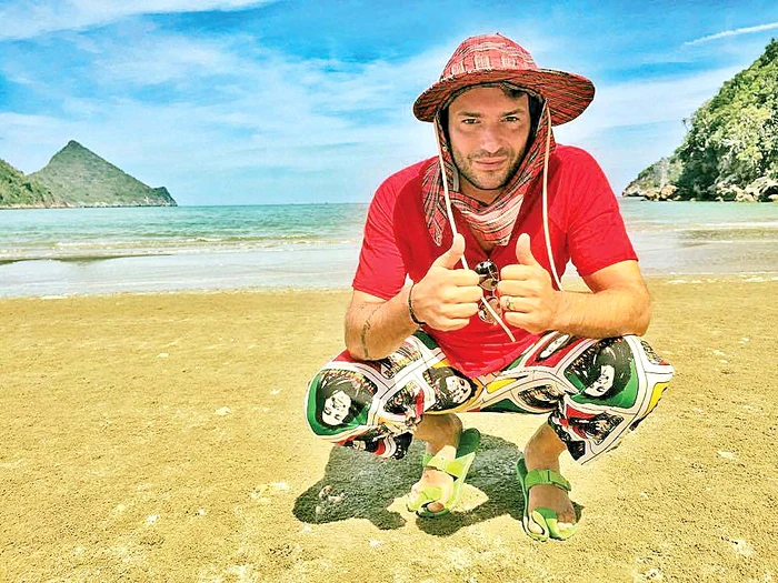 Radu Vâlcan s-a ales cu insolaţie în Thailanda